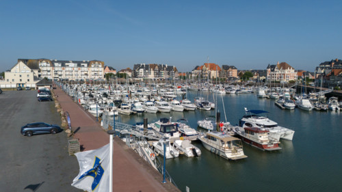Dives-sur-Mer, France