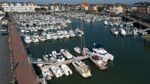 Dives-sur-Mer, France