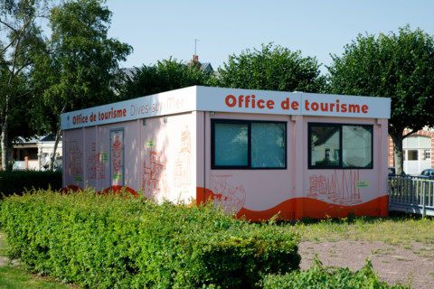 Dives-sur-Mer, France