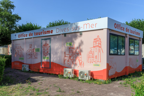 Dives-sur-Mer, France