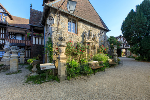 Dives-sur-Mer, France