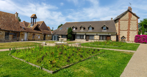 Dives-sur-Mer, France