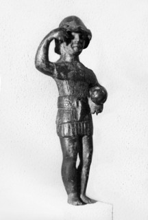 Soldat romain saluant