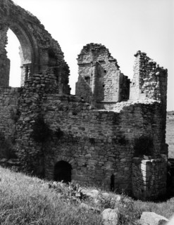 Ruins of the castle of Tiffauges (Gilles de Rais) -