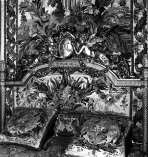 Marie-Antoinette's bed at Fontainebleau
