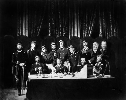 Les membres de la Commune à l'Hôtel de Ville de Paris