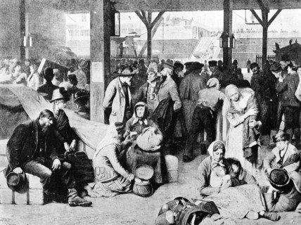 Emigrants in Le Havre.