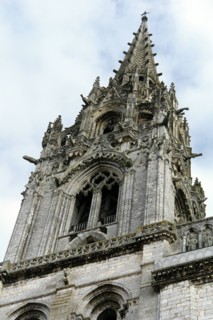 Chartres.