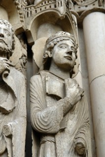 Chartres.