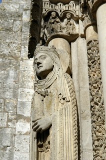 Chartres.