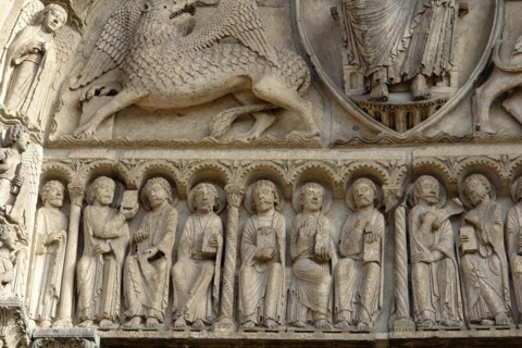 Chartres.