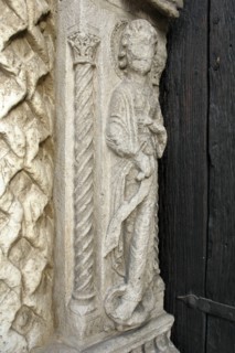Chartres.