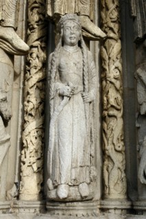 Chartres.