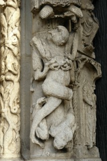 Chartres.