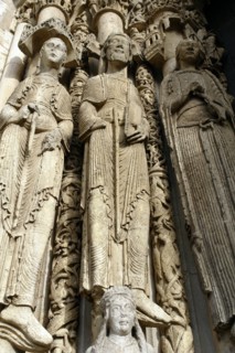 Chartres.