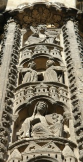 Chartres.