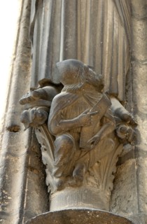 Chartres.