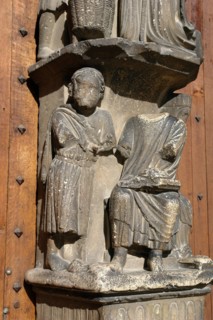 Chartres.