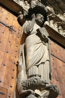 Chartres.