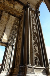 Chartres.