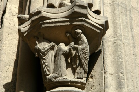Chartres.