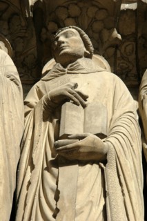 Chartres.