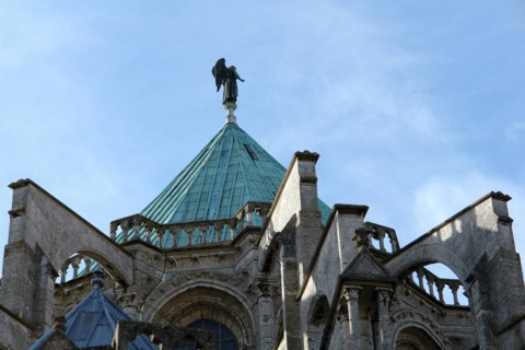 Chartres.