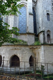 Chartres.