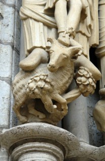 Chartres.