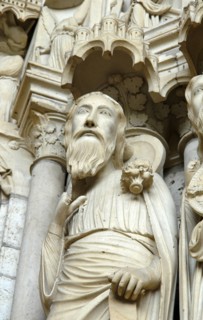 Chartres.
