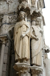 Chartres.