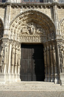 Chartres.