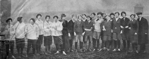 Les premières équipes de fooball féminin en Angleterre