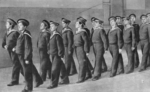 The first battalion of Russian female sailors