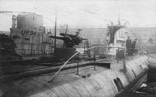 L'U-C-58, l'Euler et le Deutschland II, sous-marins allemands.