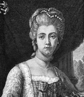 Lady Nuneham. Gros plan.