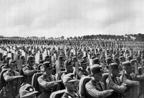 Adolf Hitler. Reichsparteitag 1935. Die Arbeitssoldaten. Le Fête du Parti en 1935. Les soldats du