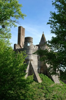Donjon du château du Plessis-Macé