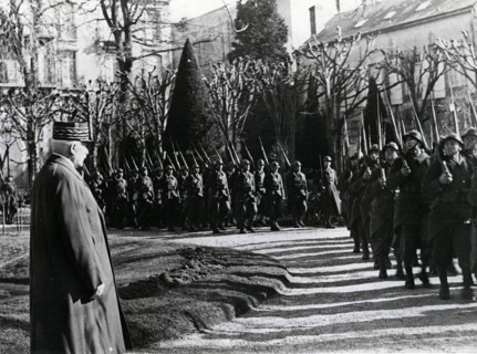 Marshal Pétain reviewing troops, 1941