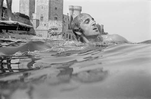Charles Aznavour en vacances à La Napoule
