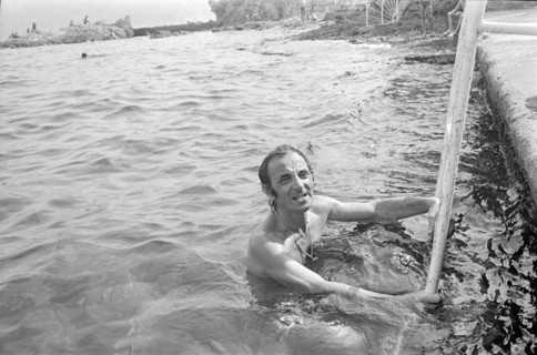 Charles Aznavour en vacances à La Napoule