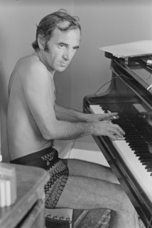 Charles Aznavour en vacances à La Napoule