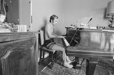 Charles Aznavour en vacances à La Napoule