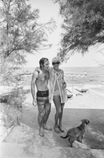 Charles Aznavour en vacances à La Napoule