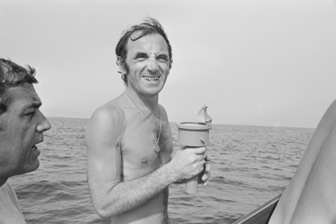 Charles Aznavour en vacances à La Napoule