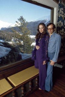 Marisa Berenson, 1975