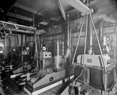 The engine room at Hotel Victoria, Northumberland Avenue, London, 1897