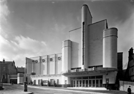 Exterior of the Odeon cinema, Parsons Hill, Woolwich, London, 1937