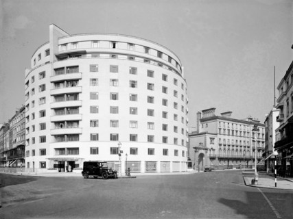 Lowndes Square, Kensington and Chelsea, London, c1930s