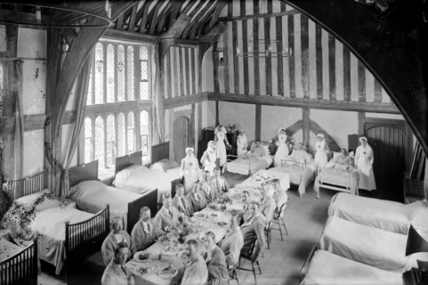 Soldiers and nurses at Great Dixter, Northiam, East Sussex, WWI, 1916